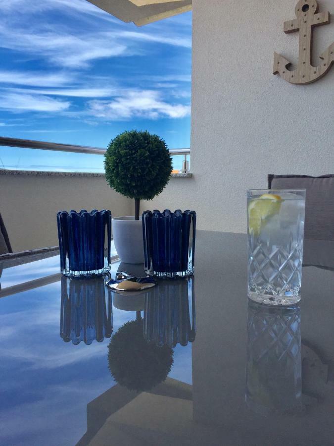 Breitling Apartments With Pool Biograd Na Moru Exteriör bild